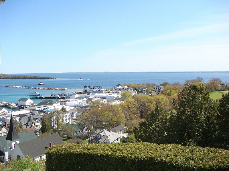 210 Memorial Day [2008 May 23].JPG - Scenes from Mackinac Island.